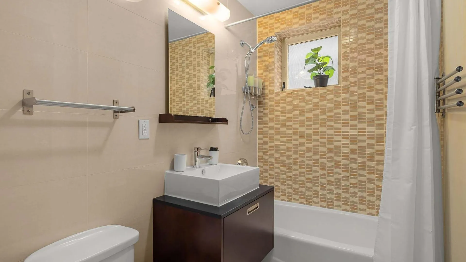 Apartmán Spacious 2Br Steps From Times Square & Broadway New York